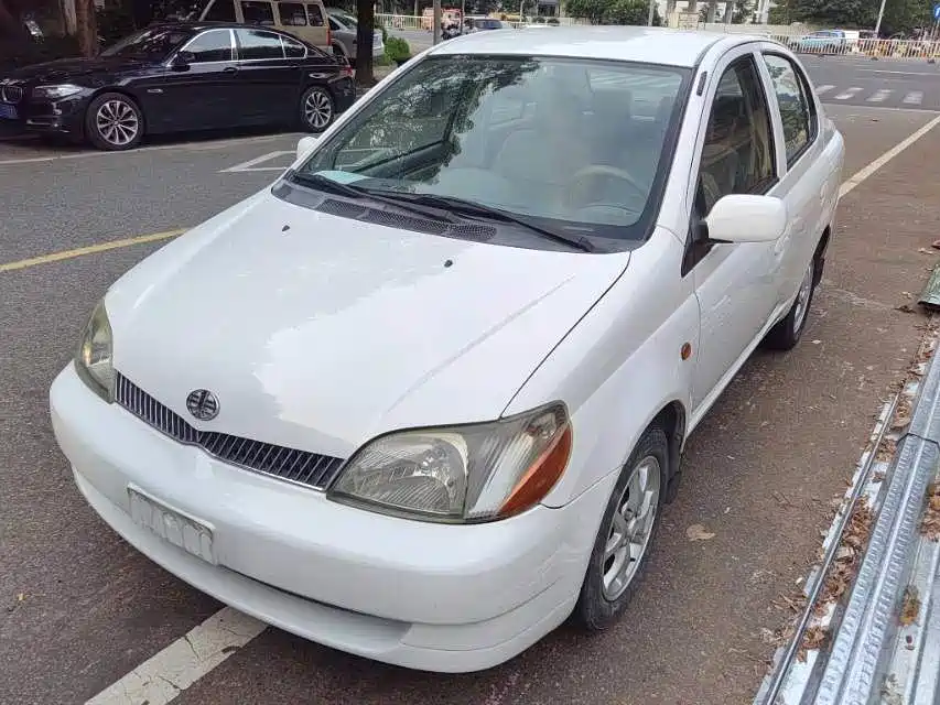 BYD Xia 2000 2000 2003 1.3L AT