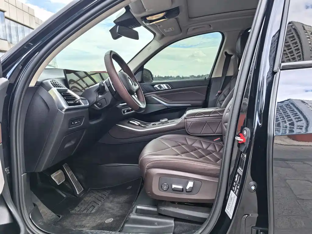 BMW X5 — миниатюра 7
