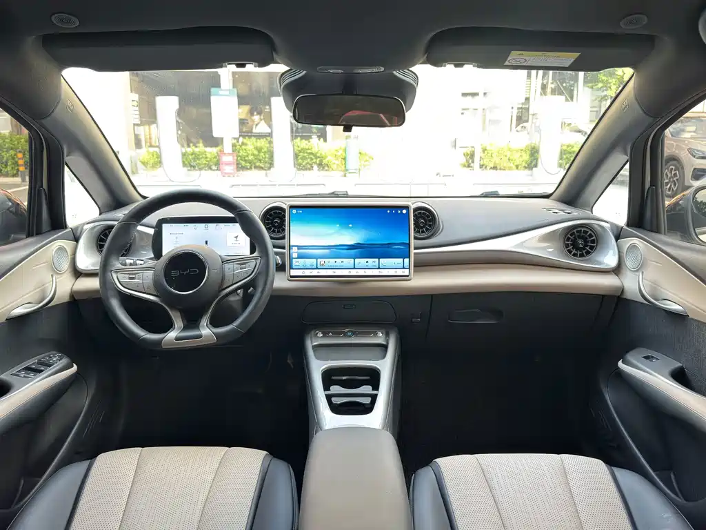 BYD Dolphin — миниатюра 11