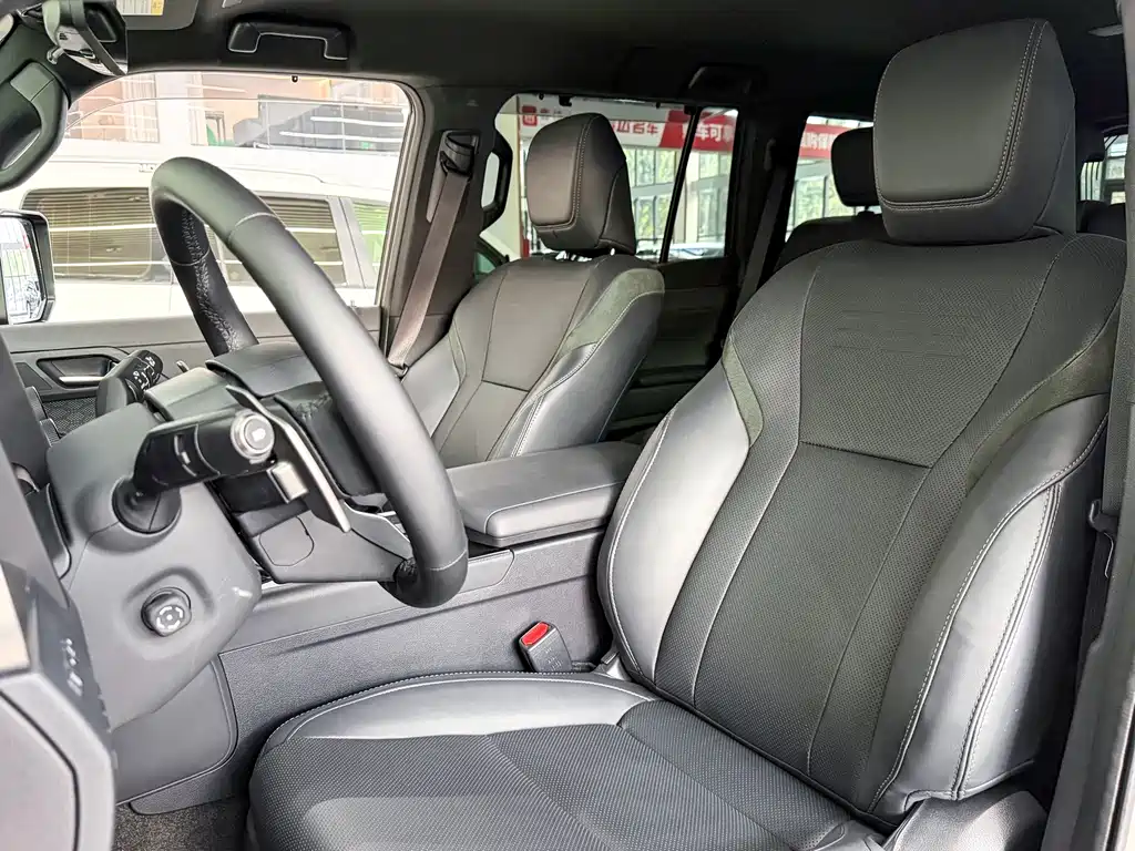 Lexus GX — миниатюра 9