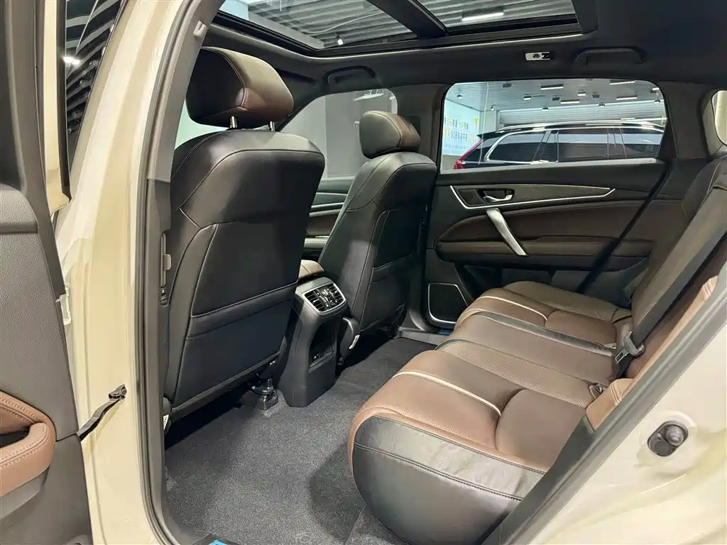 Honda UR-V id 4583610 из Китая 7