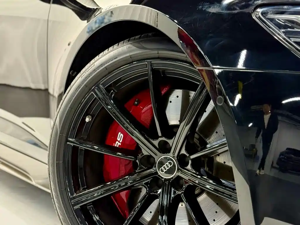 Audi RS 6 — миниатюра 11