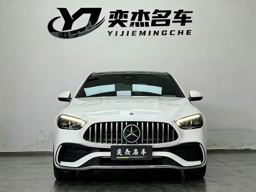 Mercedes-Benz C-Class — миниатюра 2