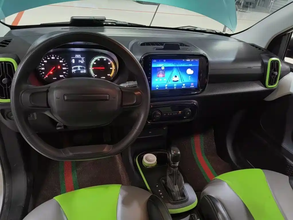 Roewe Clever — миниатюра 10
