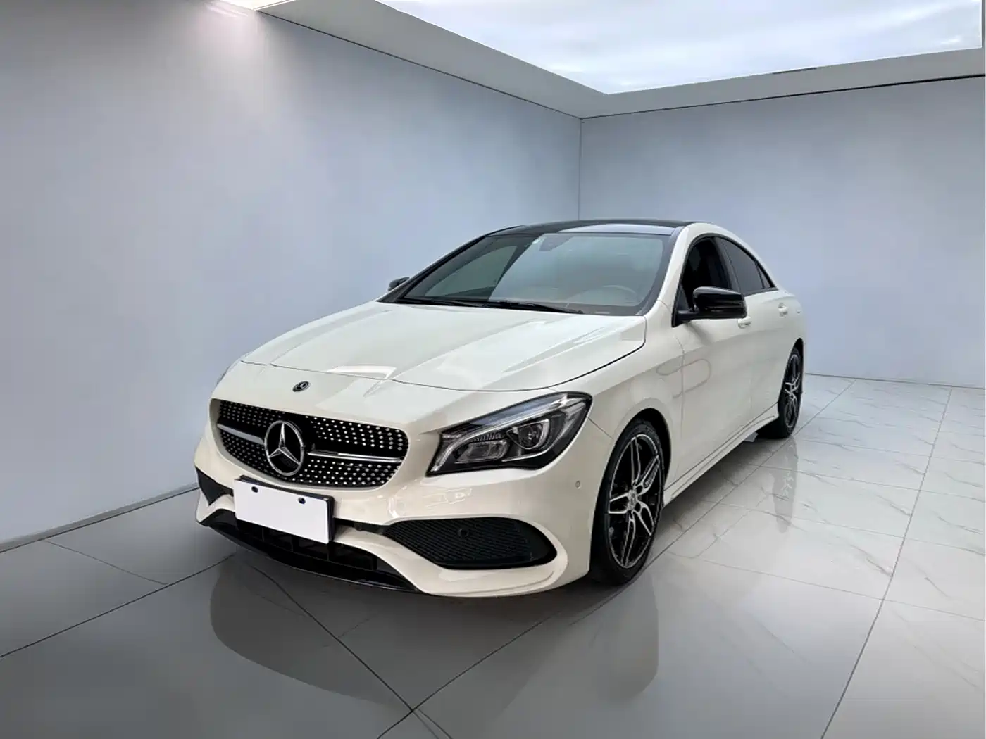 Mercedes-Benz CLA Import