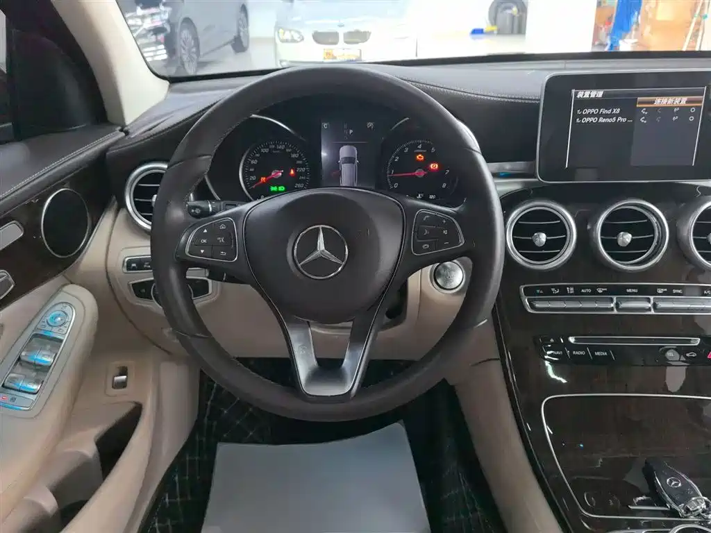 Mercedes-Benz GLC 2019 GLC 260 L 4MATIC Luxury