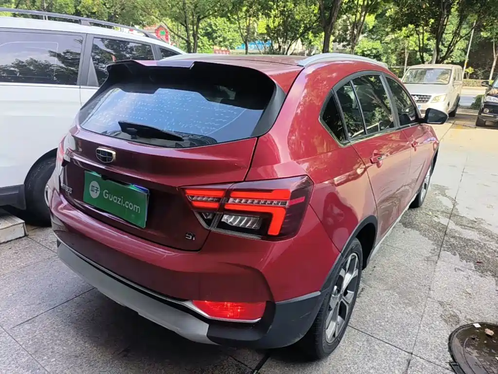 Geely Vision S1 — миниатюра 7
