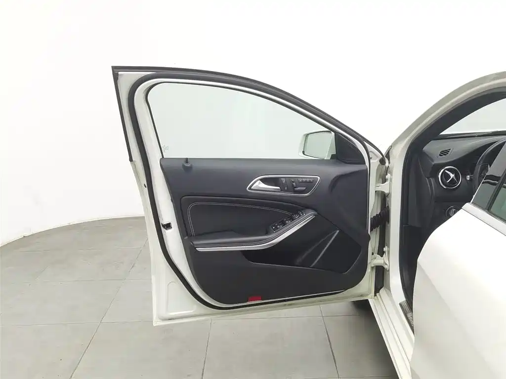 Mercedes-Benz A-Class A 2013 A 200