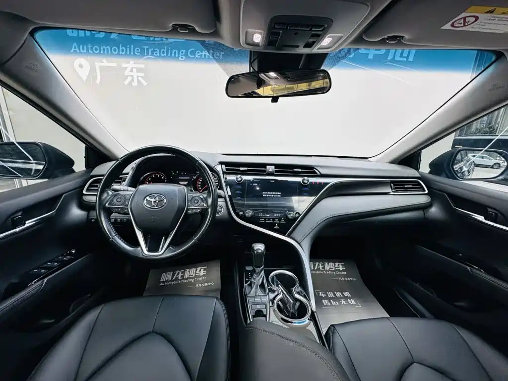 Toyota Camry 2019 2.0S VI
