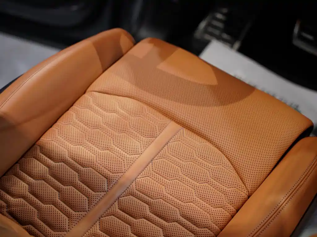 Audi RS Q8 — миниатюра 40