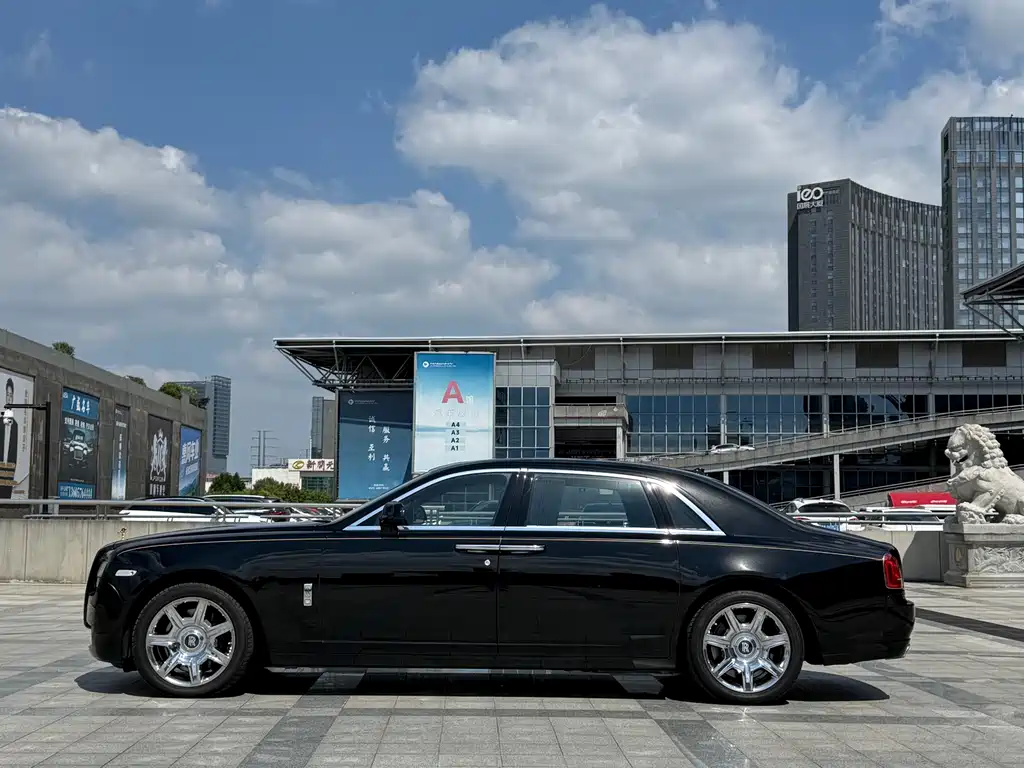 Rolls-Royce Ghost — миниатюра 2
