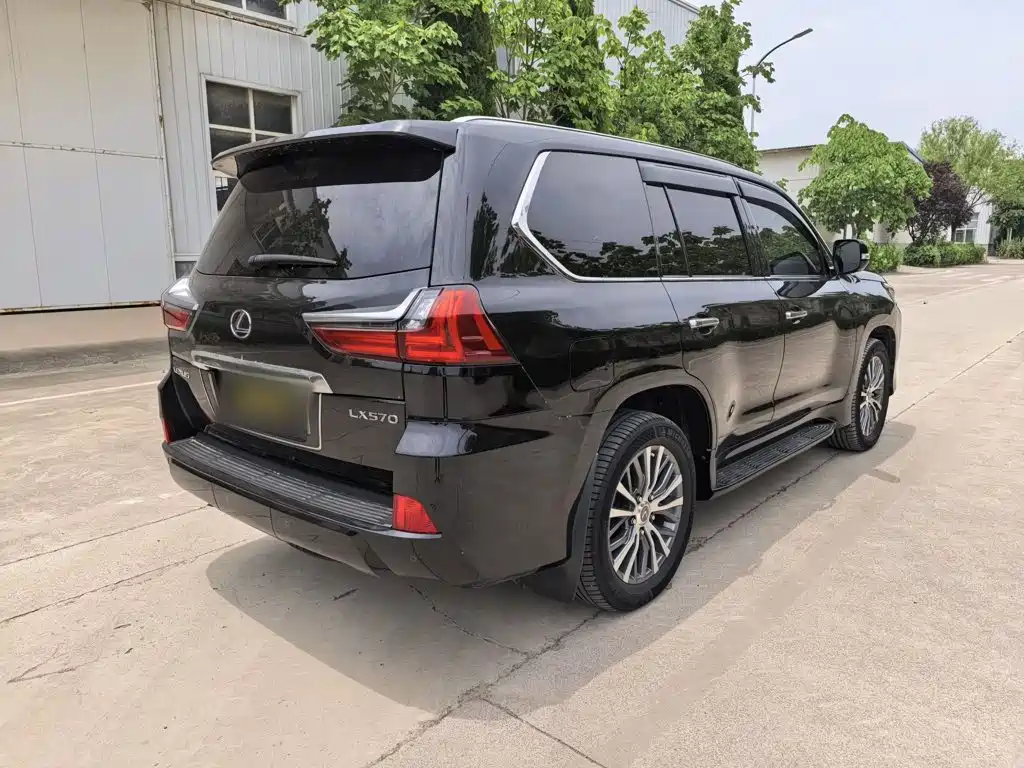 Lexus LX 2019 570 Luxury