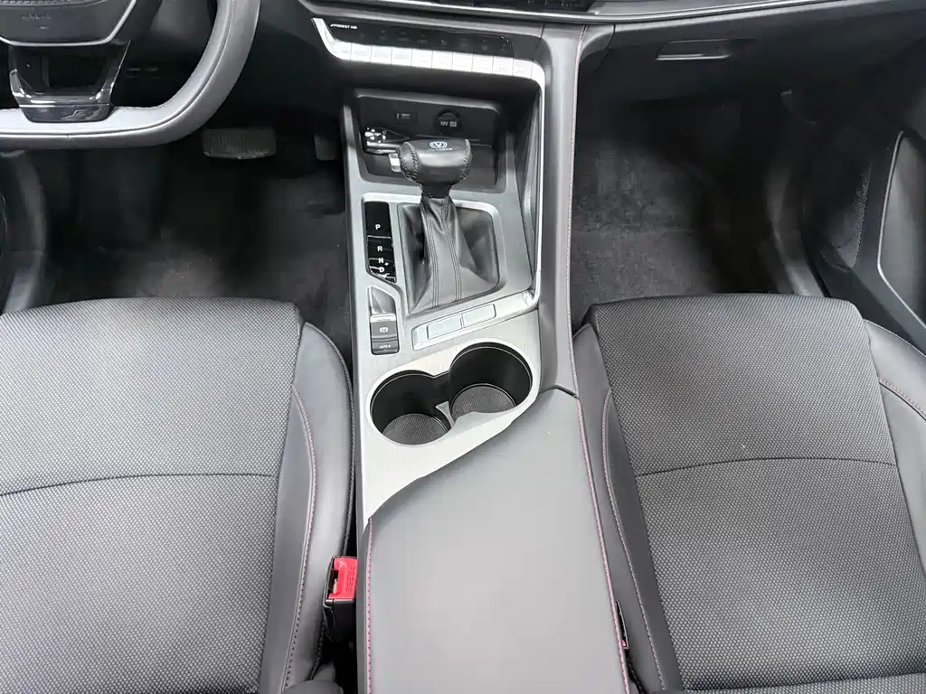 Changan CS35PLUS — миниатюра 14