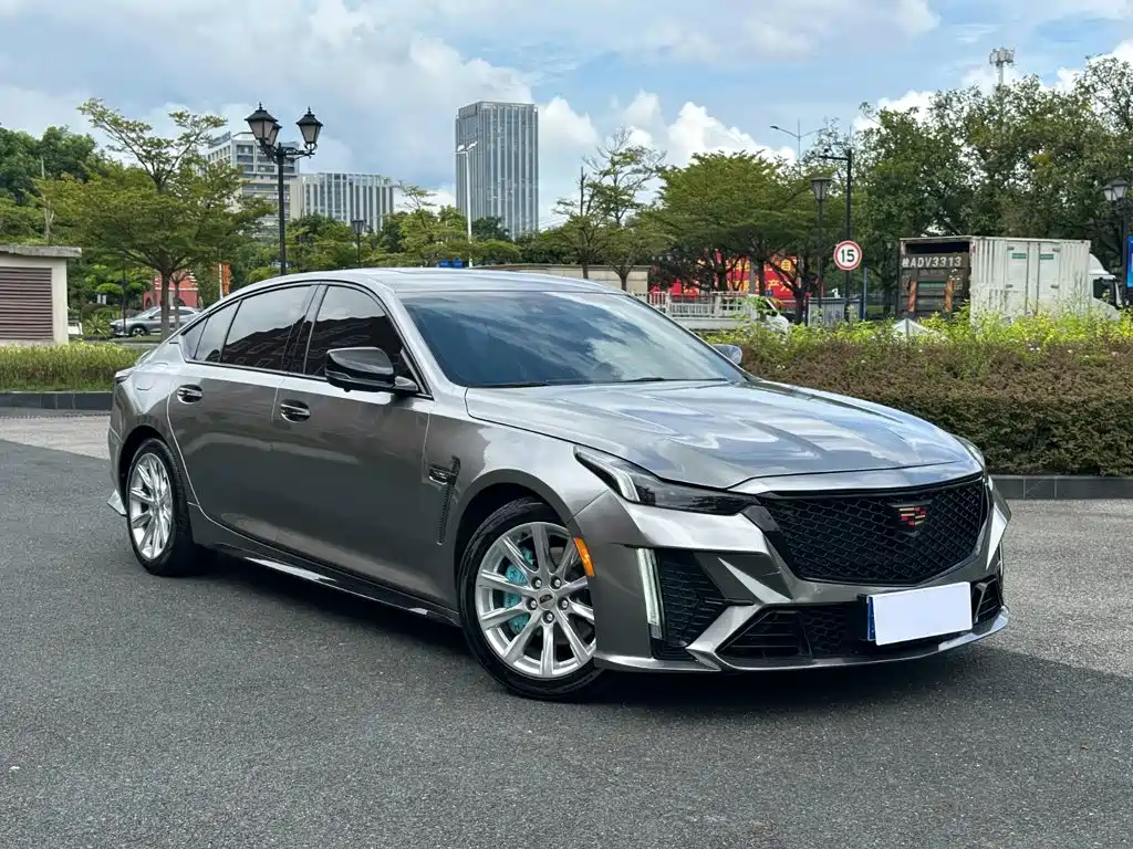 Cadillac CT5 — миниатюра 3