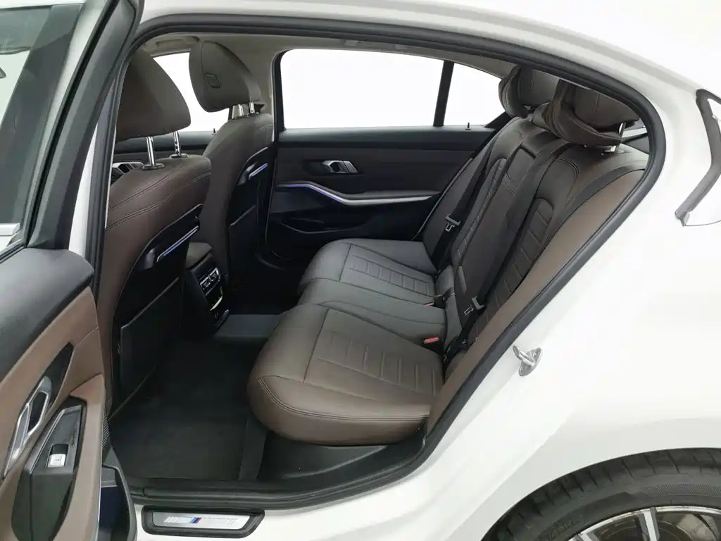 BMW 3 Series — миниатюра 15