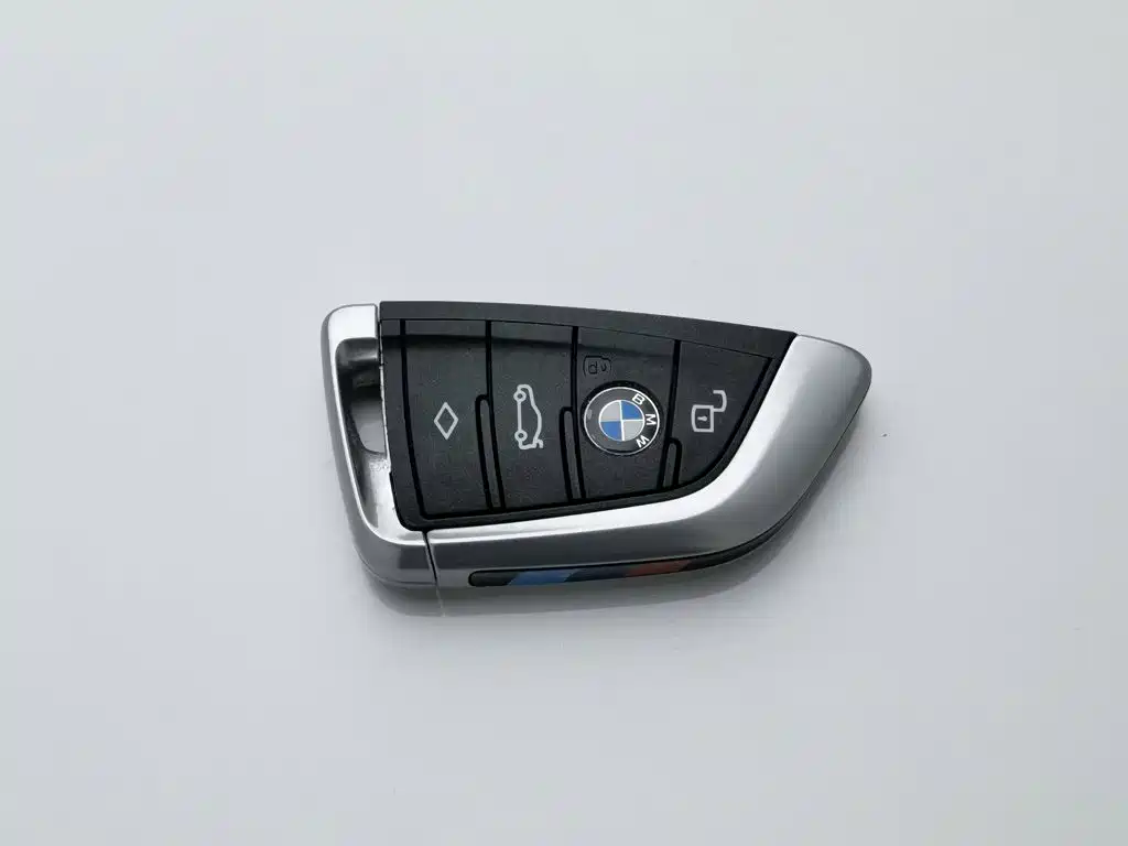 BMW 3 Series — миниатюра 19