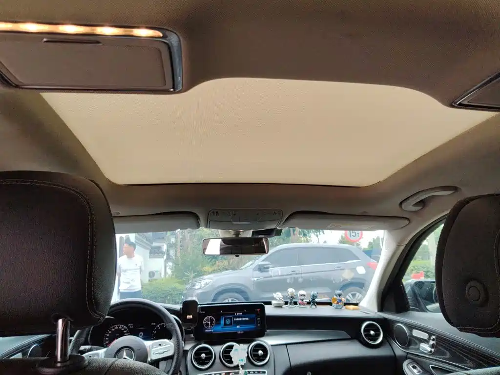Mercedes-Benz C-Class — миниатюра 19