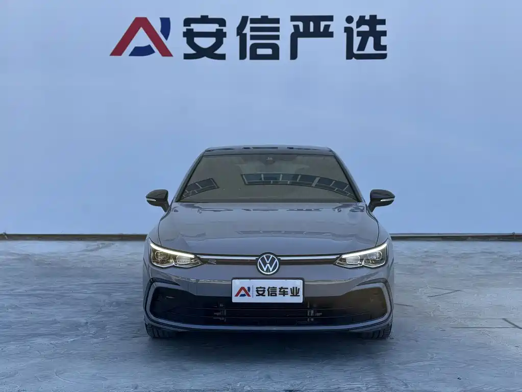 Volkswagen Golf — миниатюра 2