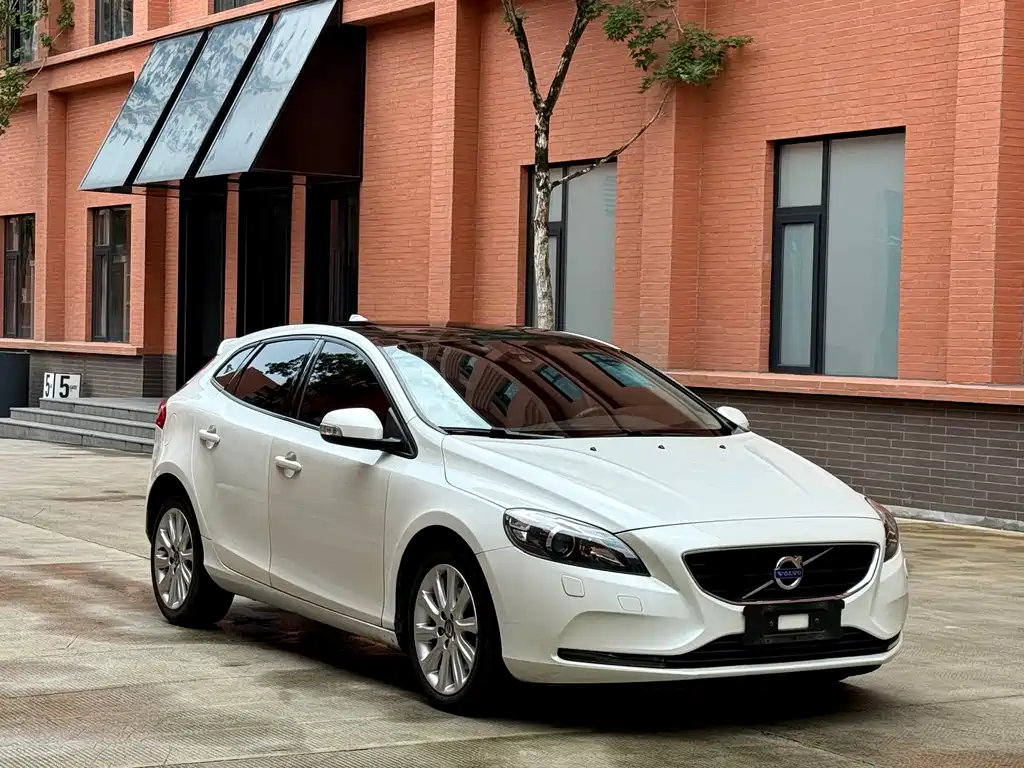 Volvo V40 2015 1.6T