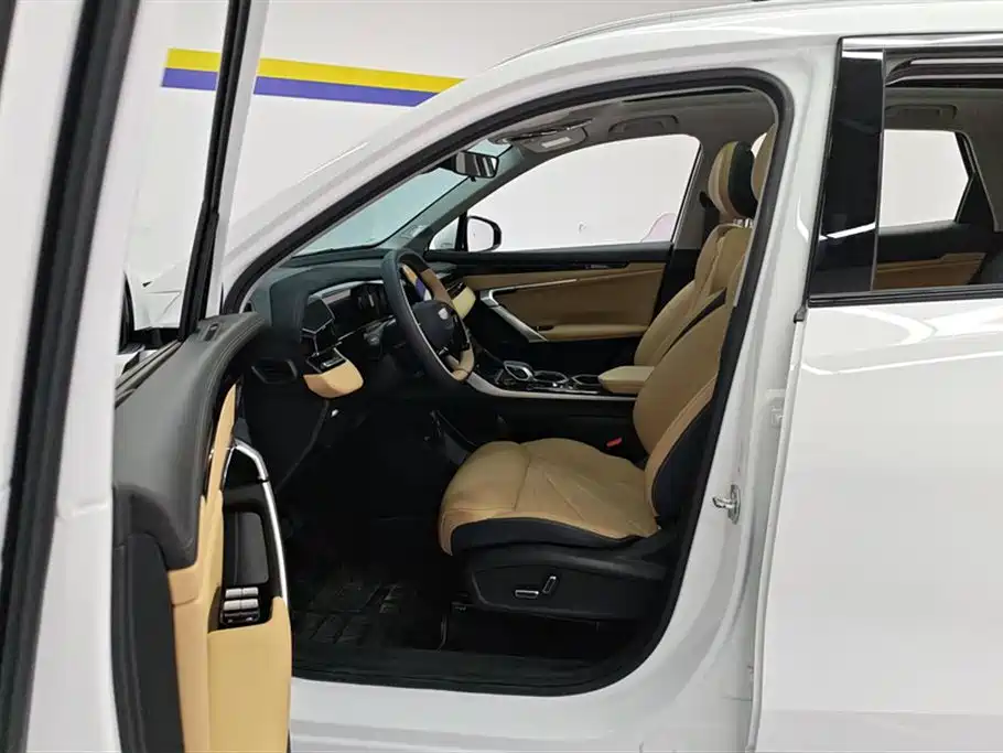 GEELY AUTOMOBILE BOYUE L