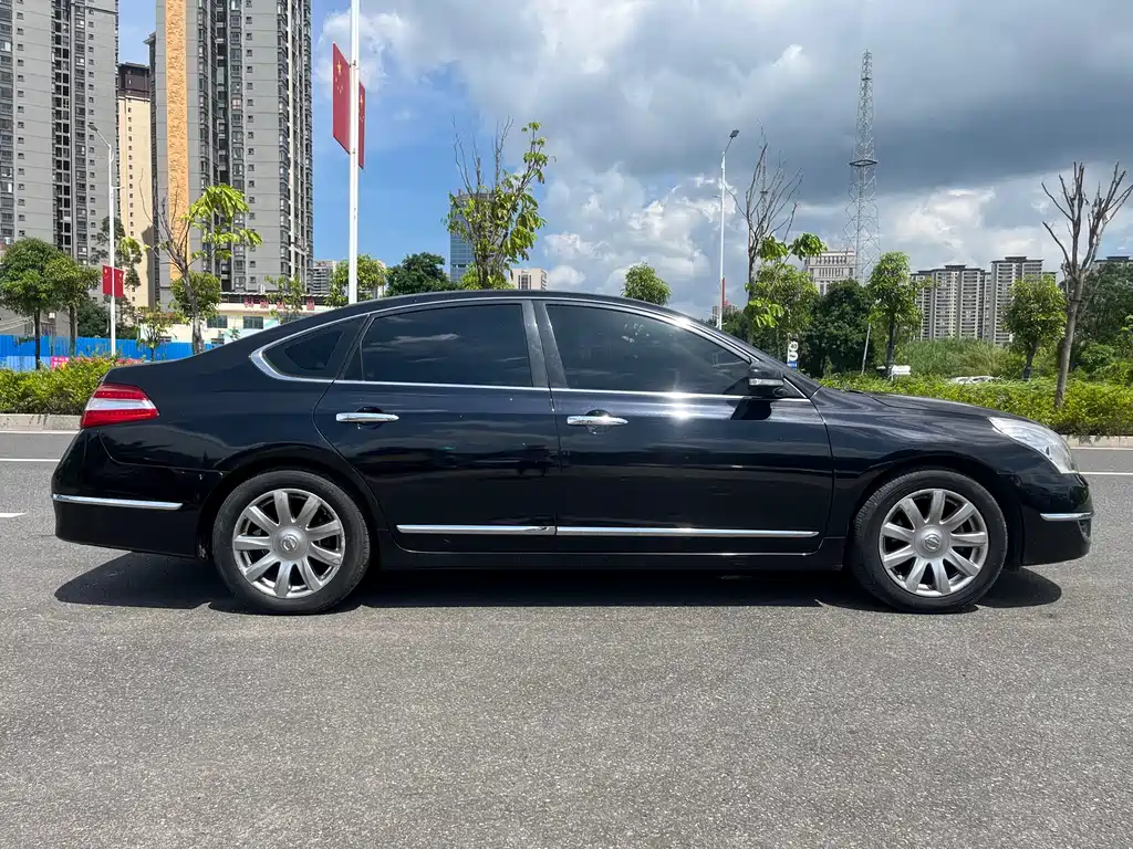 Nissan Altima 2009 2.5L XV VIP Premium