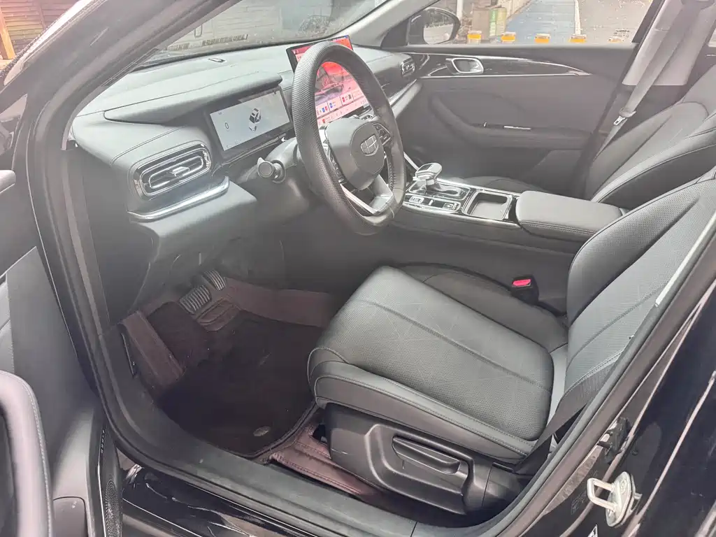 Geely Emgrand — миниатюра 8