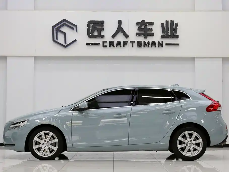 Volvo V40 — миниатюра 4