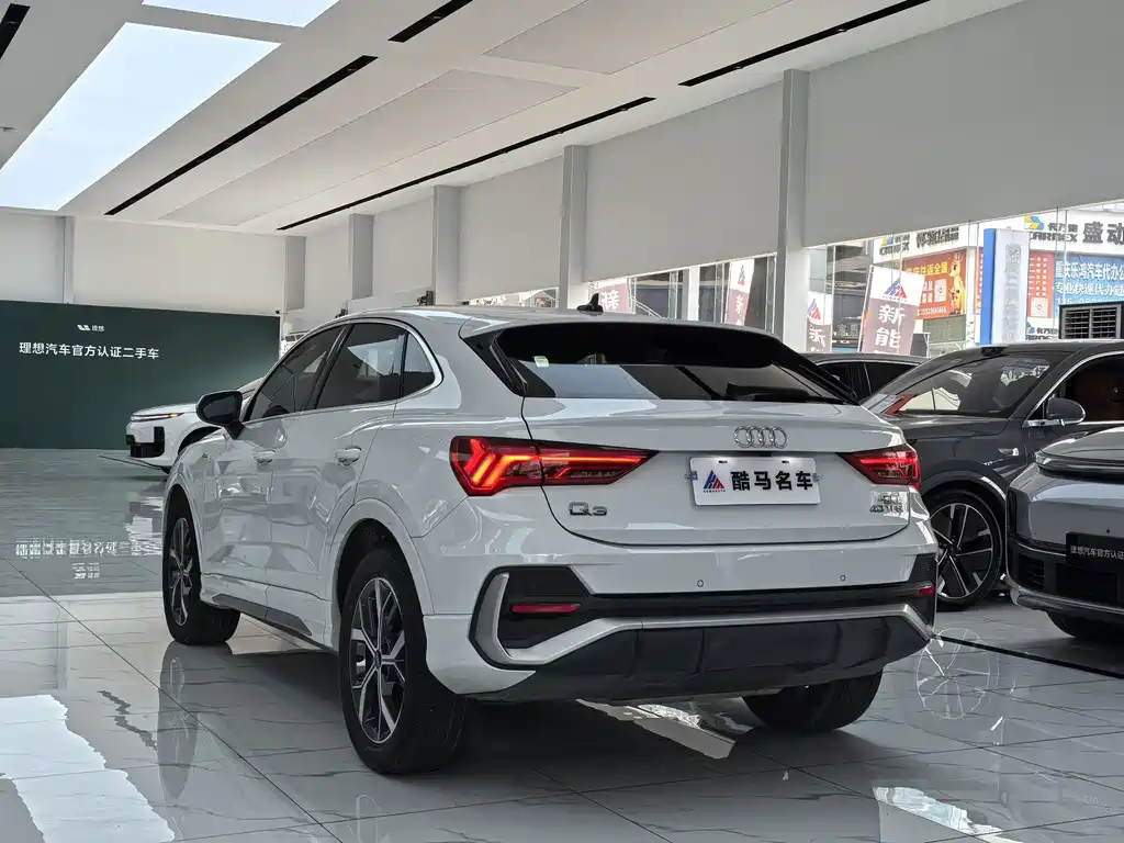 Audi Q3 Sportback — миниатюра 13