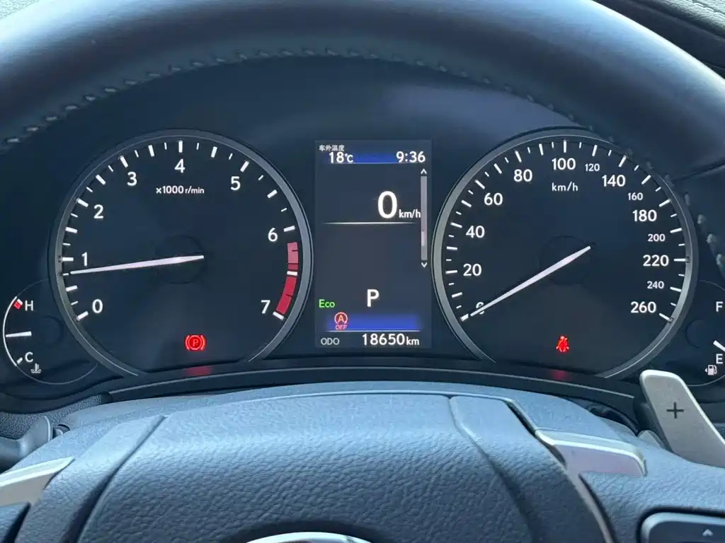 Lexus NX — миниатюра 11