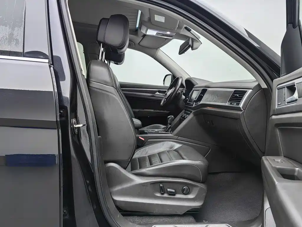 Volkswagen Teramont — миниатюра 23
