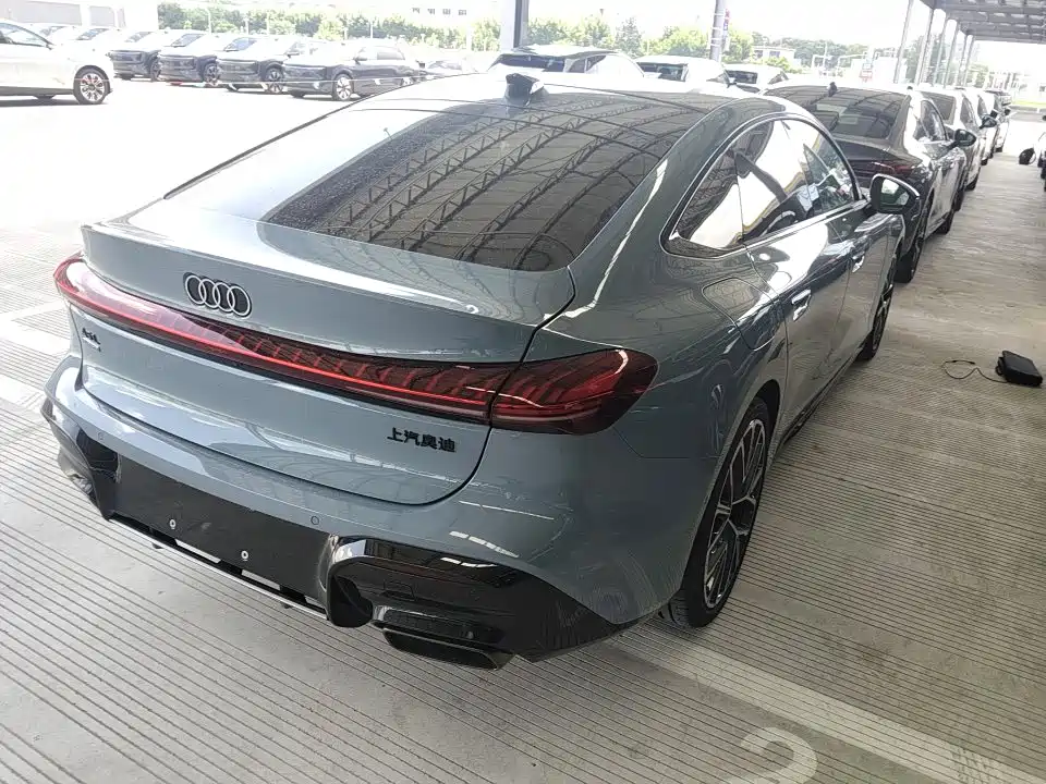 Audi A5L Sportback — миниатюра 2