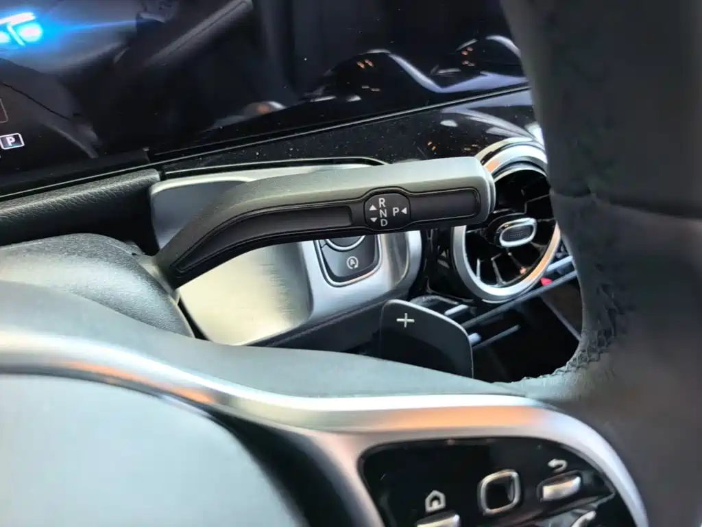Mercedes-Benz GLB — миниатюра 14