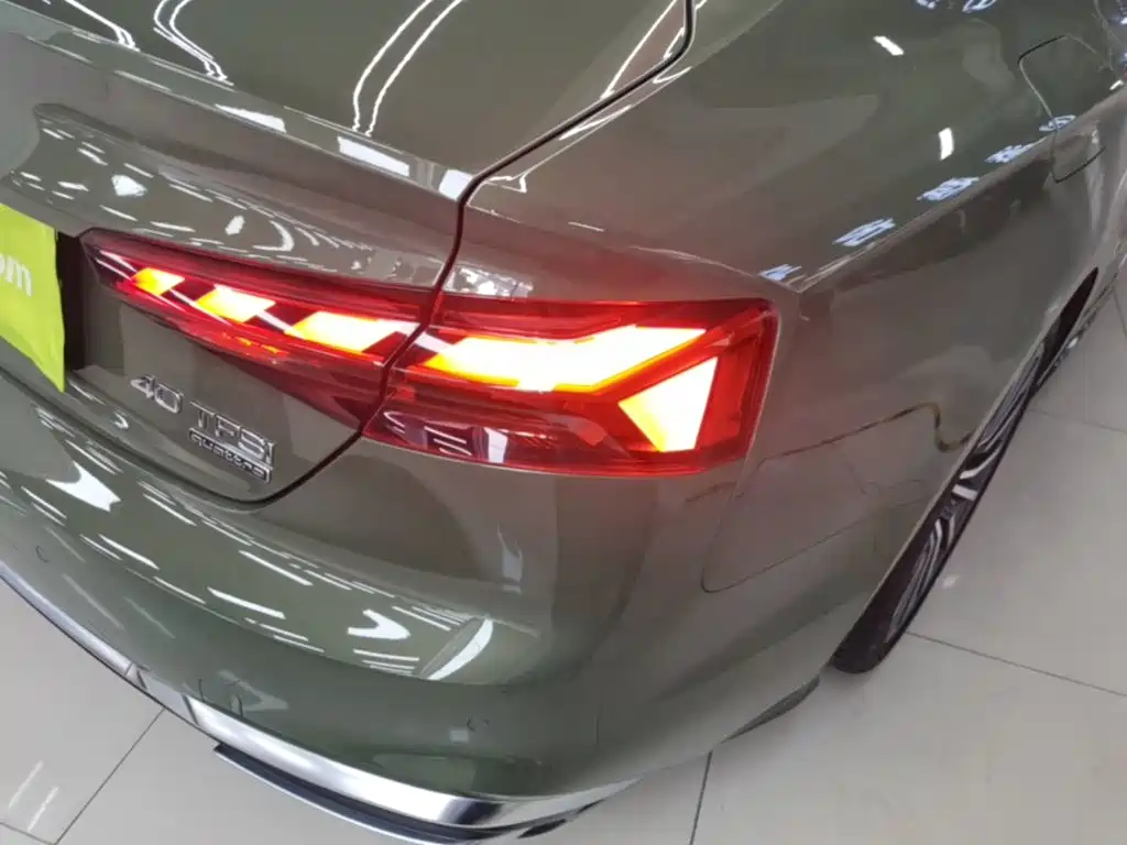 Audi A5 (Import) — миниатюра 8