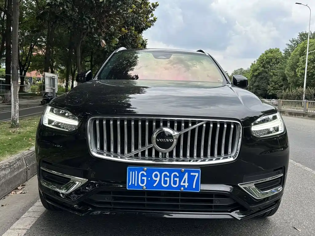 Volvo XC90 — миниатюра 2