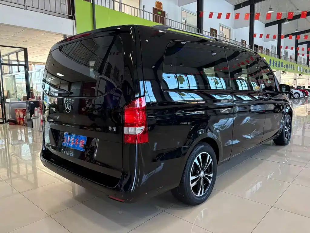Mercedes-Benz Vito — миниатюра 8