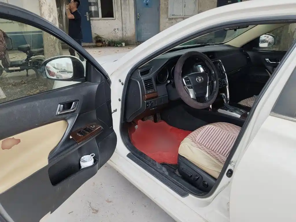 Toyota Reiz — миниатюра 12