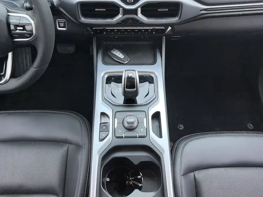 Geely Haoyue — миниатюра 16