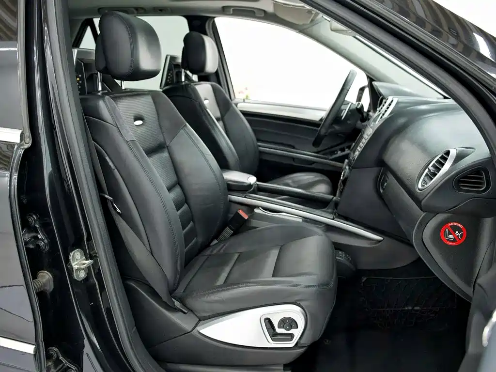 Mercedes-Benz M-Class AMG — миниатюра 8