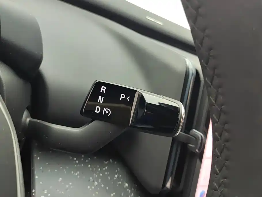 Volvo EX30 — миниатюра 16