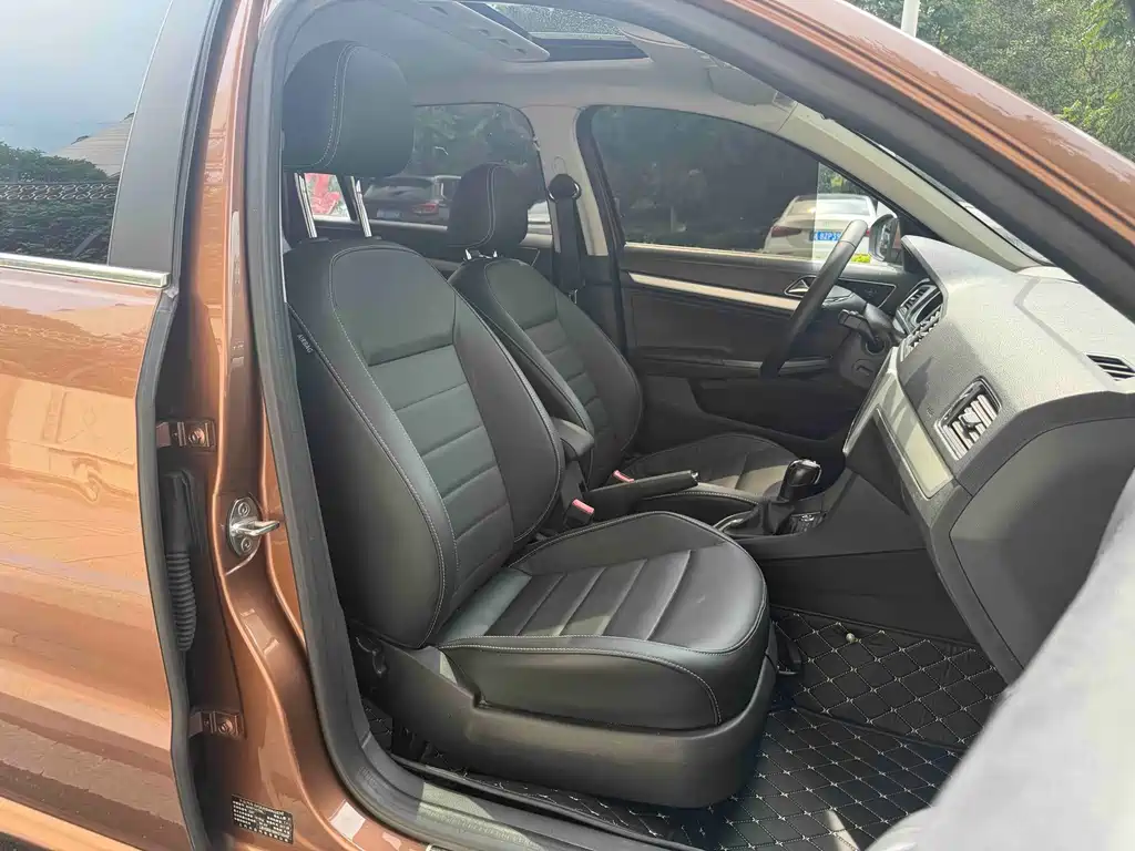 Volkswagen Gran Lavida 230TSI DSG Comfort Edition, фото 12