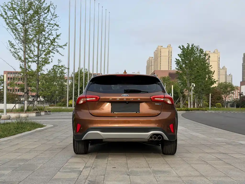 Ford Focus Active EcoBoost 180 Auto Dynamic Trend Type, фото 8