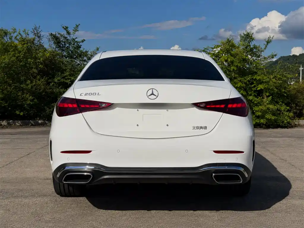 Mercedes-Benz C-Class — миниатюра 6