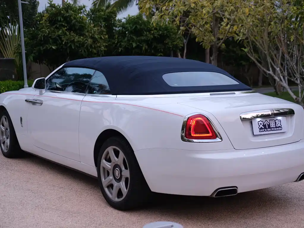 Rolls-Royce Dawn — миниатюра 10