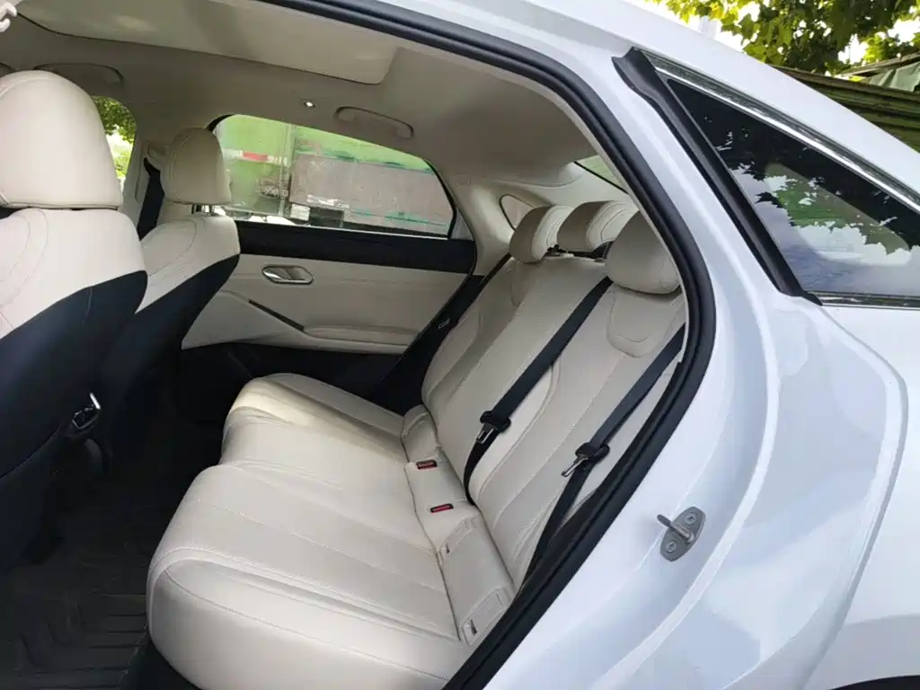BYD Qin L — миниатюра 17