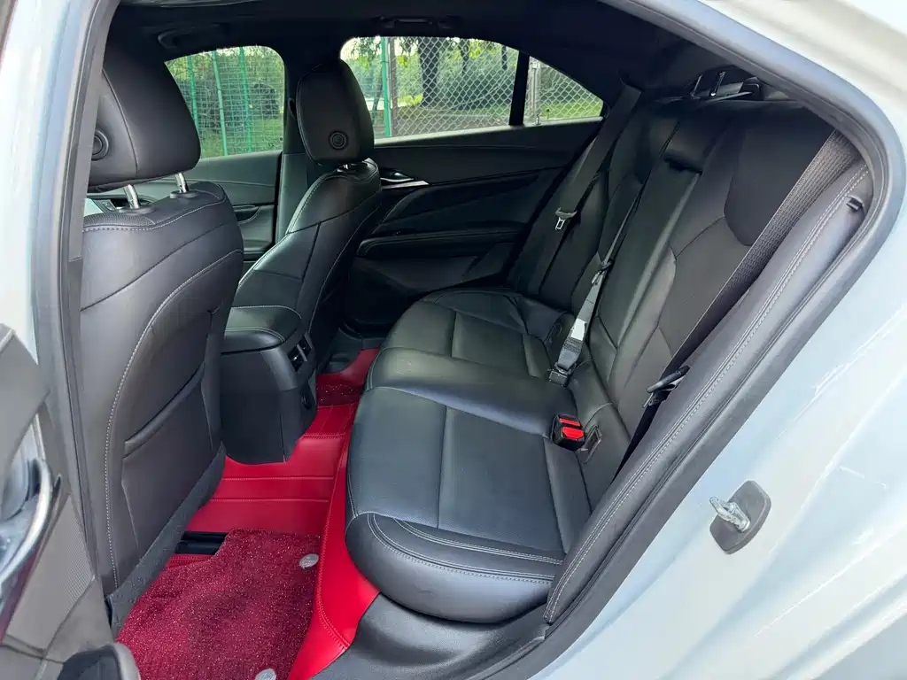 Cadillac CT4 28T Luxury Type, фото 11