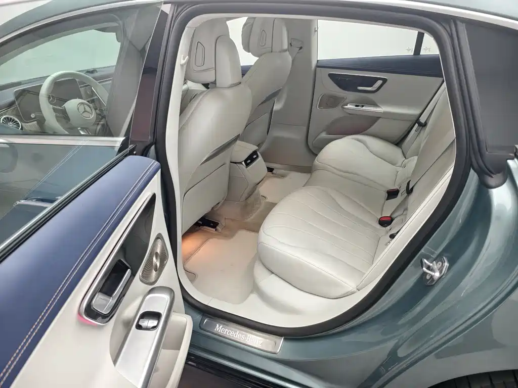 Mercedes-Benz EQE — миниатюра 4