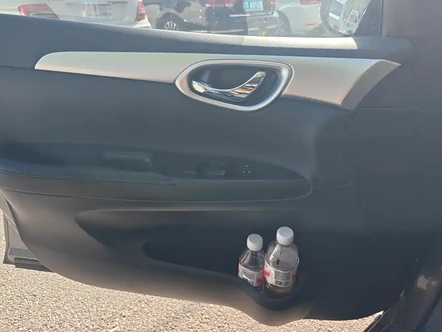 Nissan Sylphy — миниатюра 7