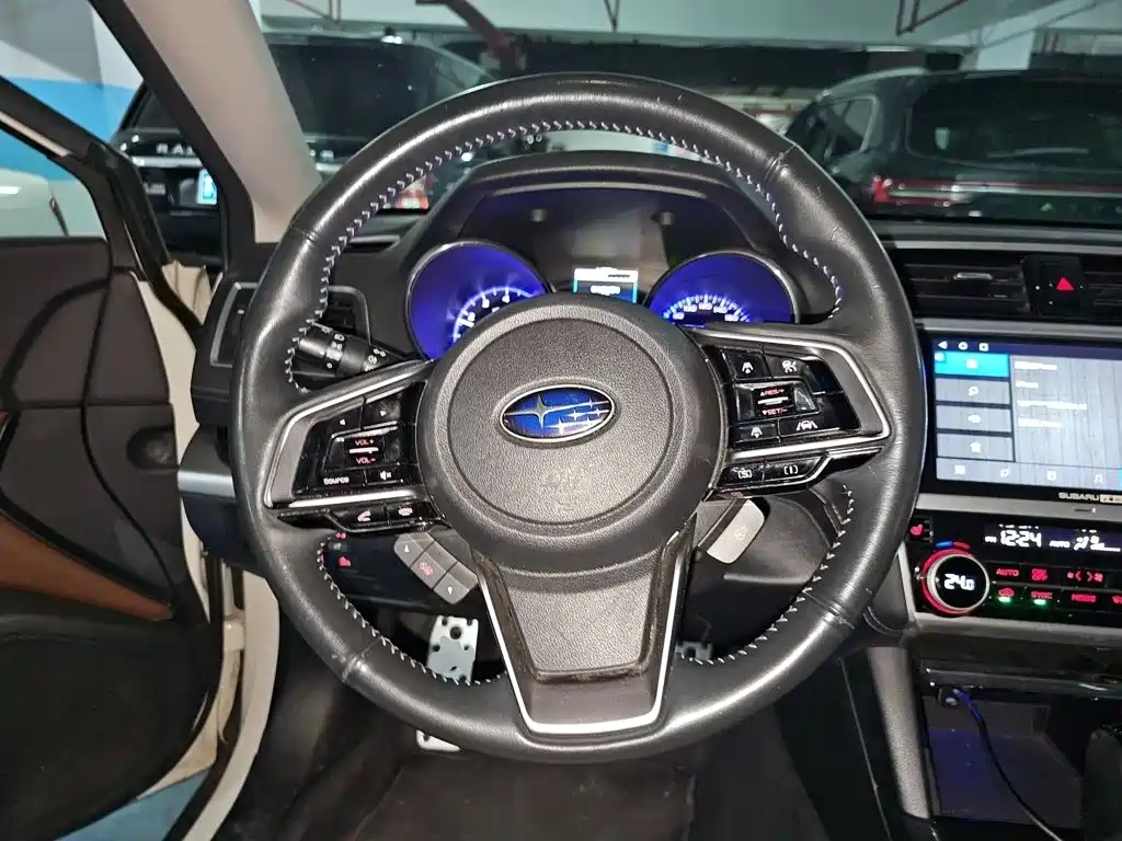 Subaru Outback — миниатюра 3