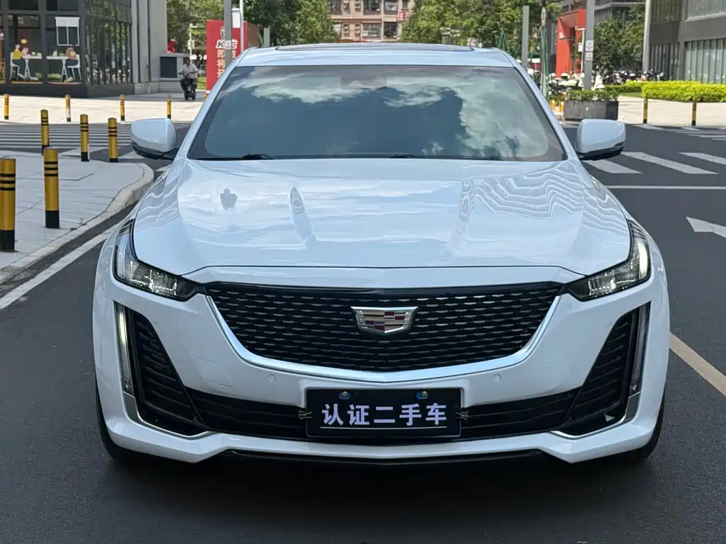 Cadillac CT5 — миниатюра 2