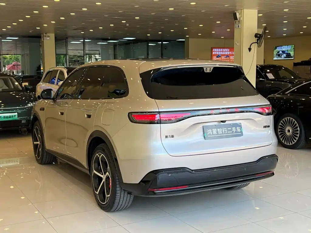 AITO AITO M6 — миниатюра 6